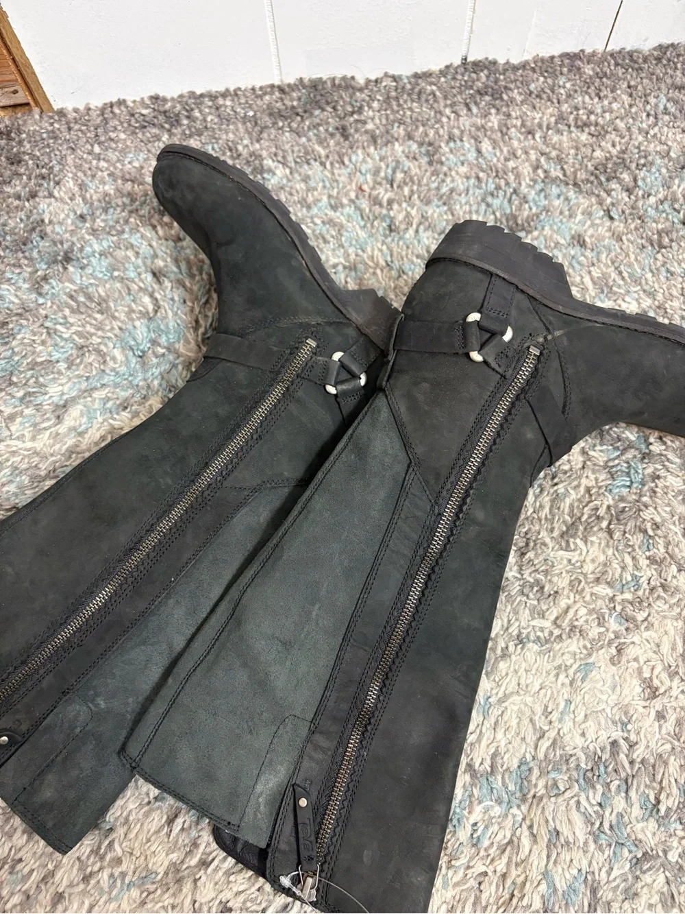 Teva Boots Womens 6 De La Vina Tall solid Black Waterproof Leather Side Zip